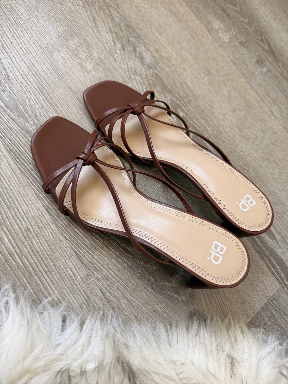 bp Chocolate Brown Knotted Strappy Square-Toe Slide Sandals